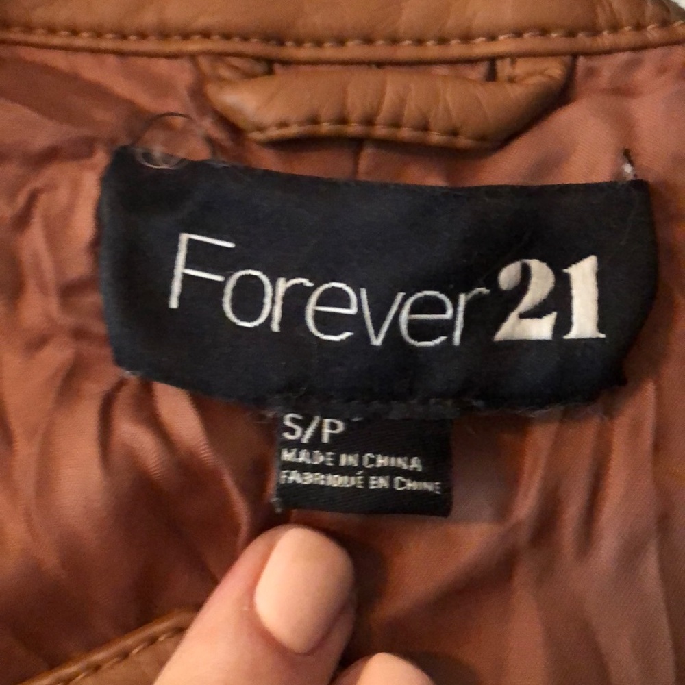 Jacket - Picture 3 of 4